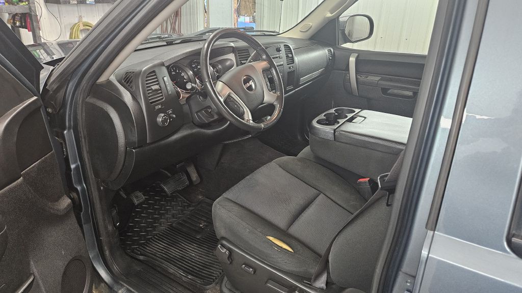 2011 GMC Sierra Image 5