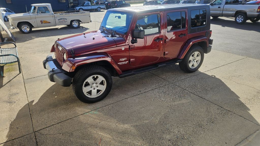 2010 Jeep Wrangler Unlimited Image 1