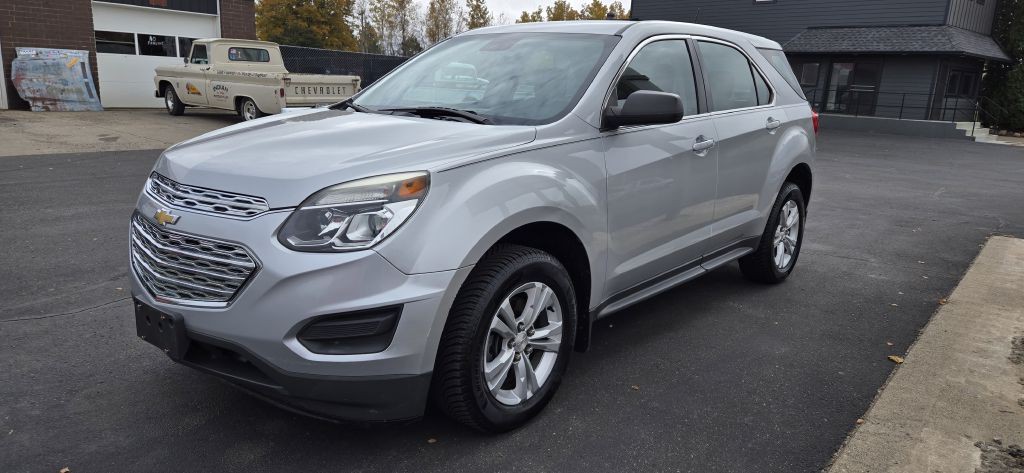 2017 Chevrolet Equinox Image 1