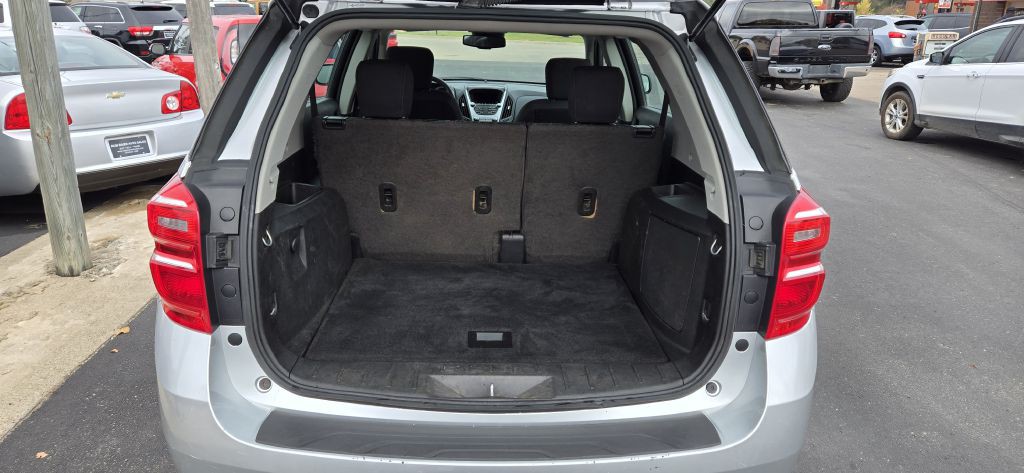 2017 Chevrolet Equinox Image 9