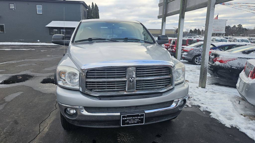 2008 Dodge Ram 2500 Image 2