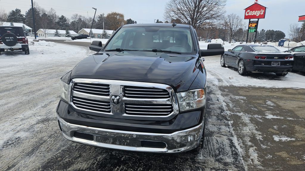 2016 RAM 1500 Image 2