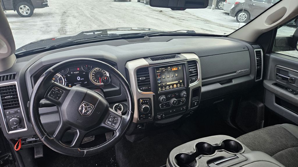 2016 RAM 1500 Image 7