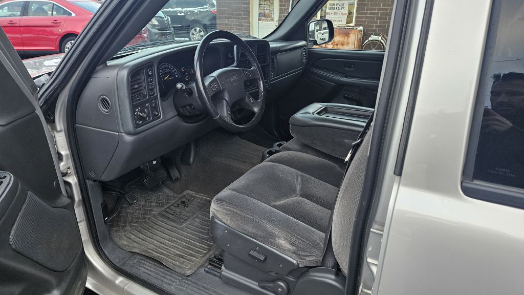 2006 GMC Sierra Image 5