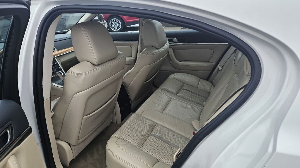 2009 Lincoln MKS Image 6
