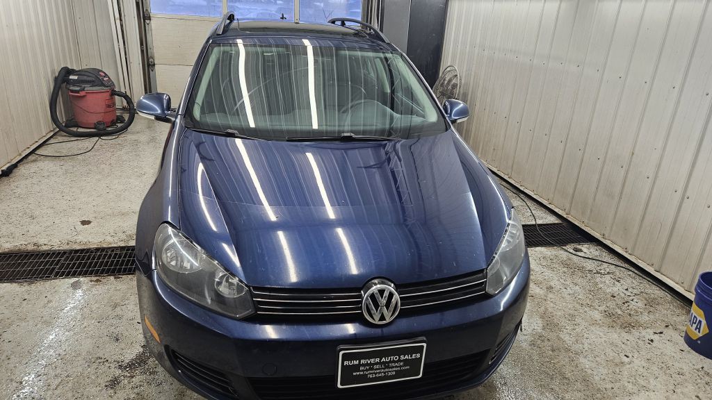 2011 Volkswagen Jetta Image 2