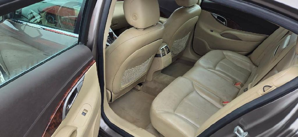 2012 Buick Lacrosse Image 7