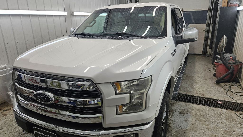 2015 Ford F-150 Image 2