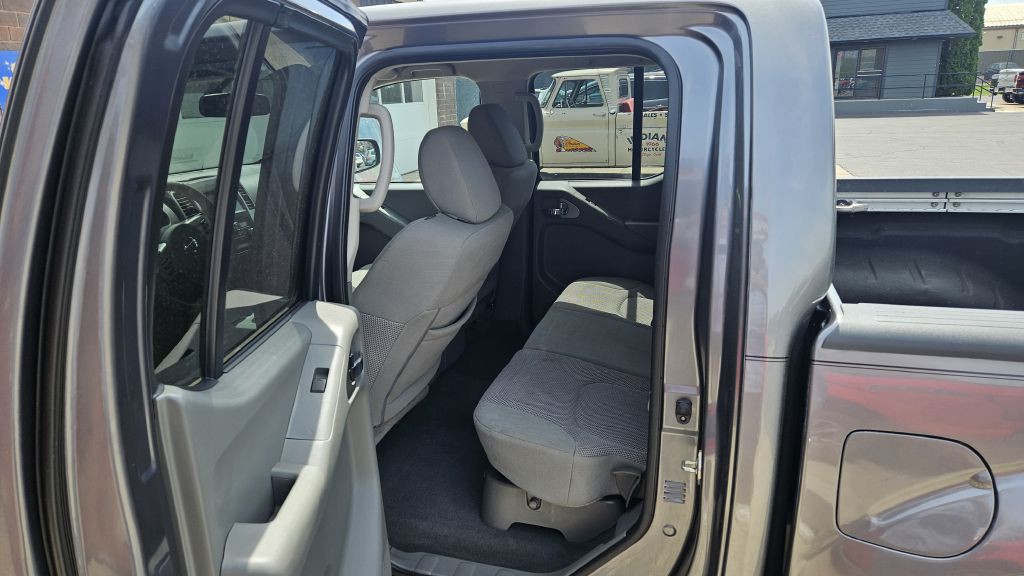 2020 Nissan Frontier Image 7
