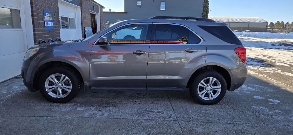 2011 Chevrolet Equinox Image 2
