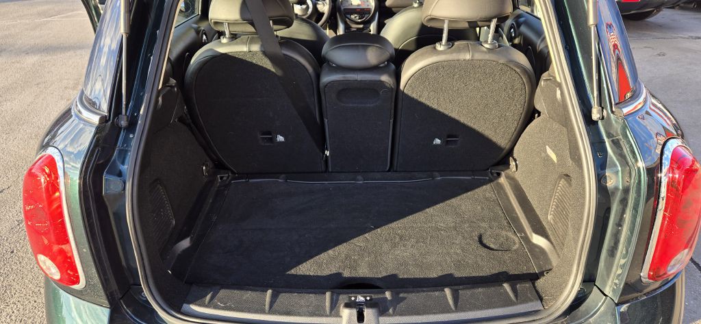 2014 MINI Cooper Image 8