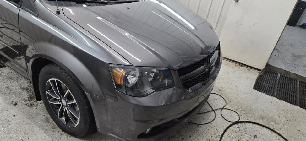 2016 Dodge Grand Caravan Image 5