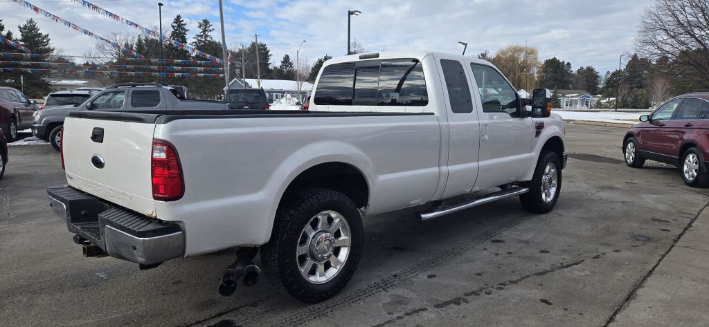 2010 Ford F-250 Image 4