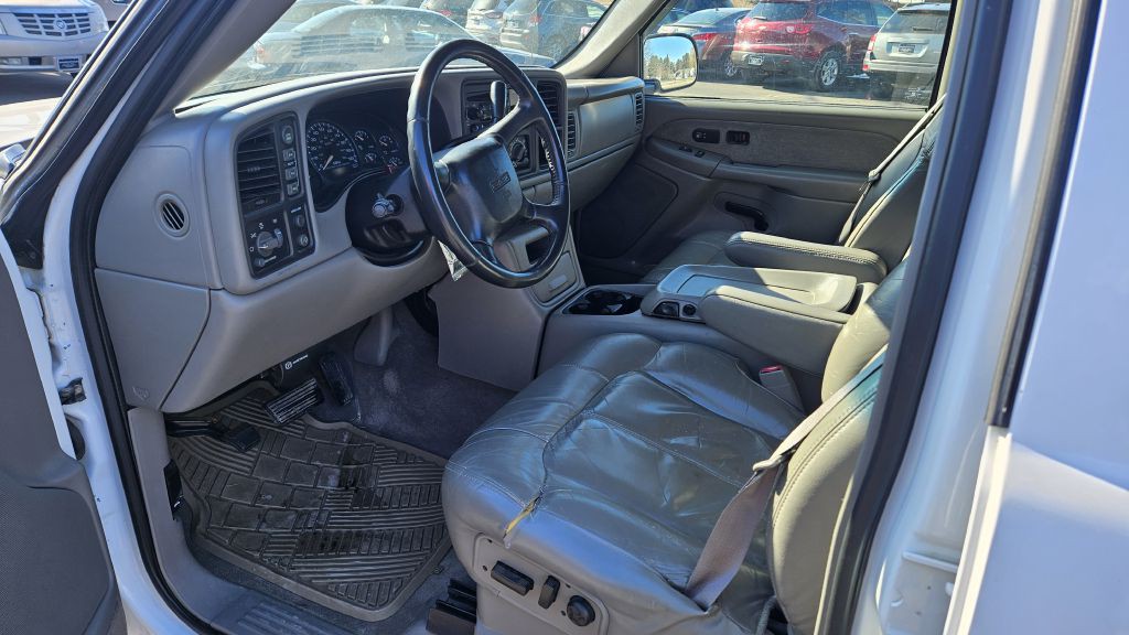 2002 GMC Sierra Image 6