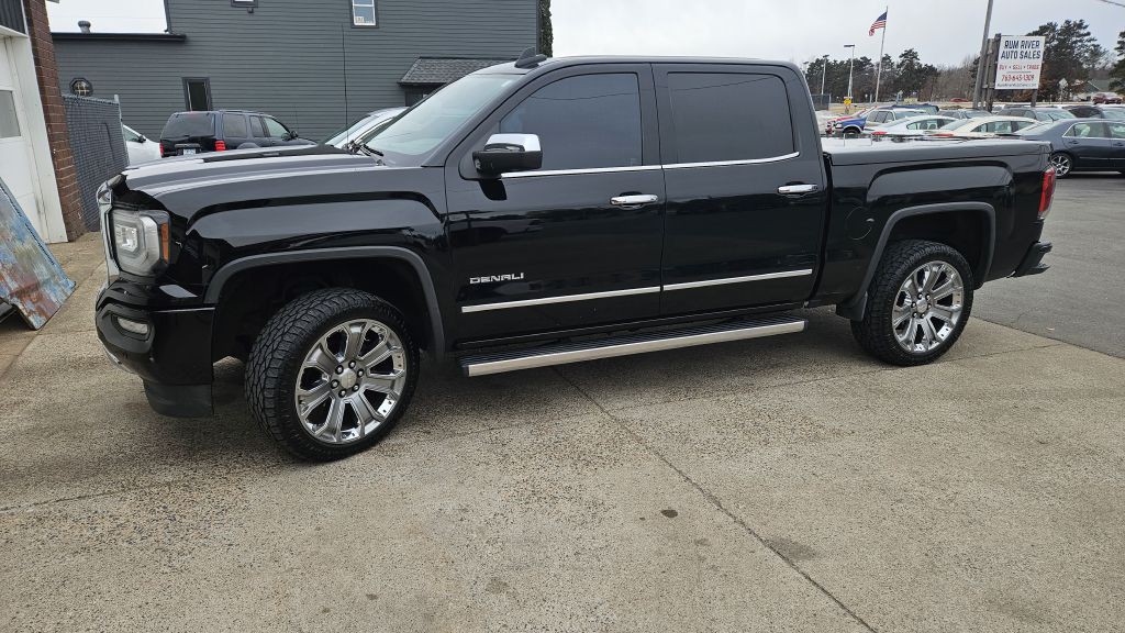 2017 GMC Sierra Image 1