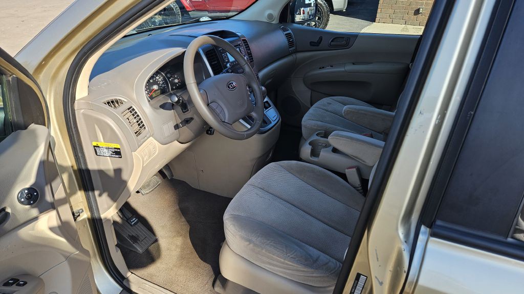 2009 Kia Sedona Image 5