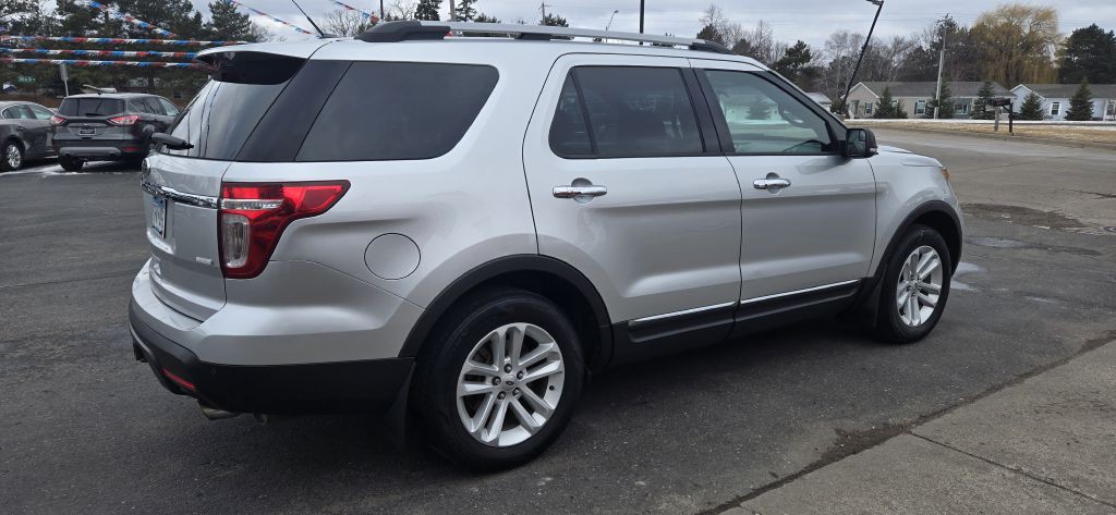 2013 Ford Explorer Image 4