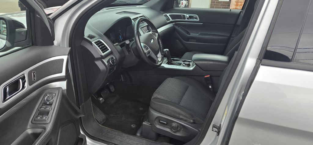 2013 Ford Explorer Image 5