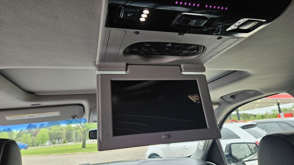 2015 GMC Yukon Image 9