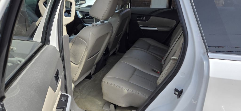2011 Ford Edge Image 7