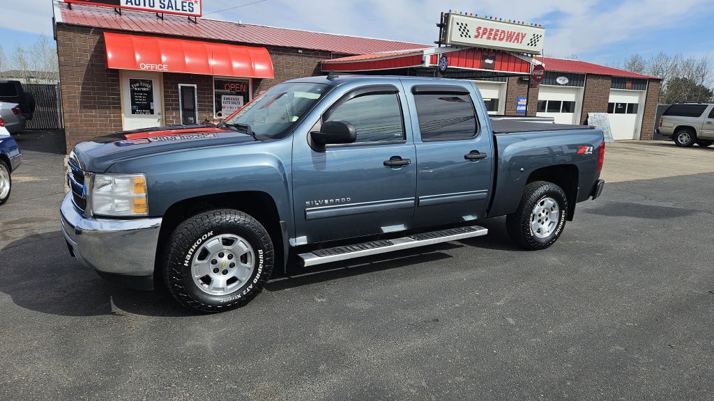 2012 Chevrolet Silverado 1500 Image 3
