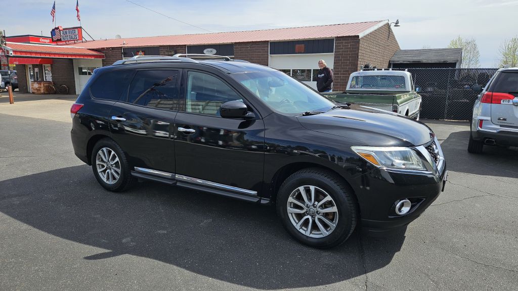 2013 Nissan Pathfinder Image 3