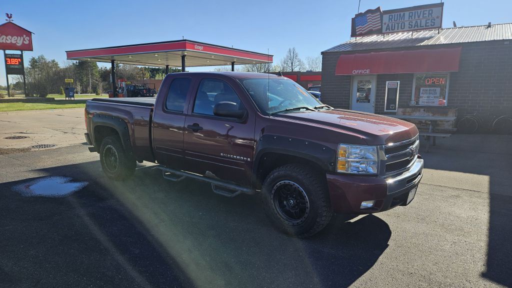 2009 Chevrolet Silverado 1500 Image 3