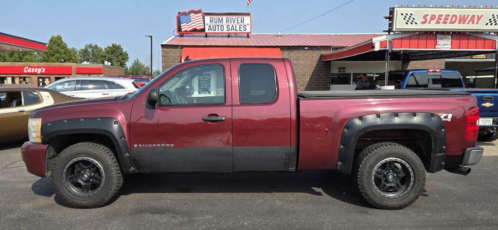 2009 Chevrolet Silverado 1500 Image 3