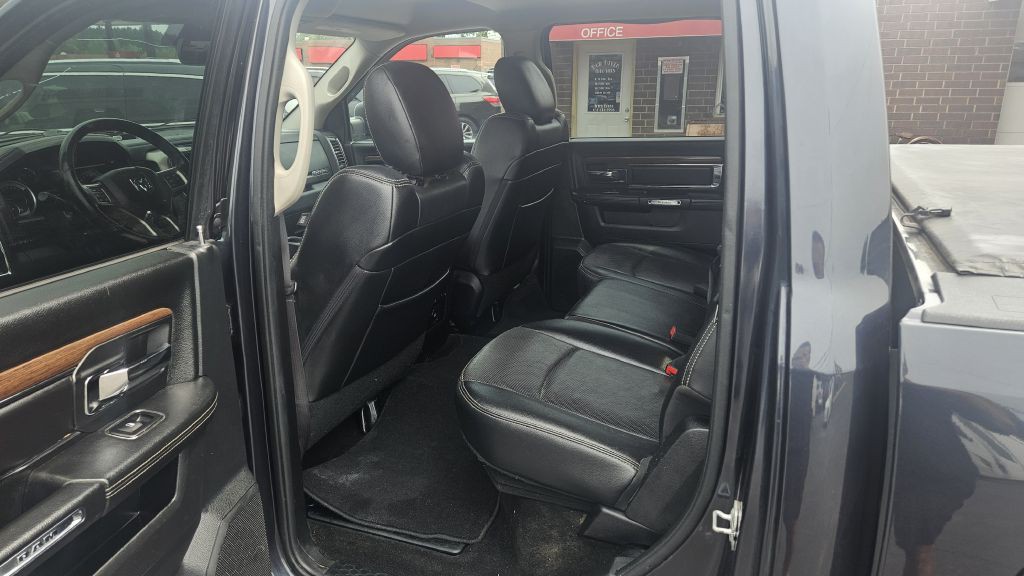 2015 RAM 1500 Image 6
