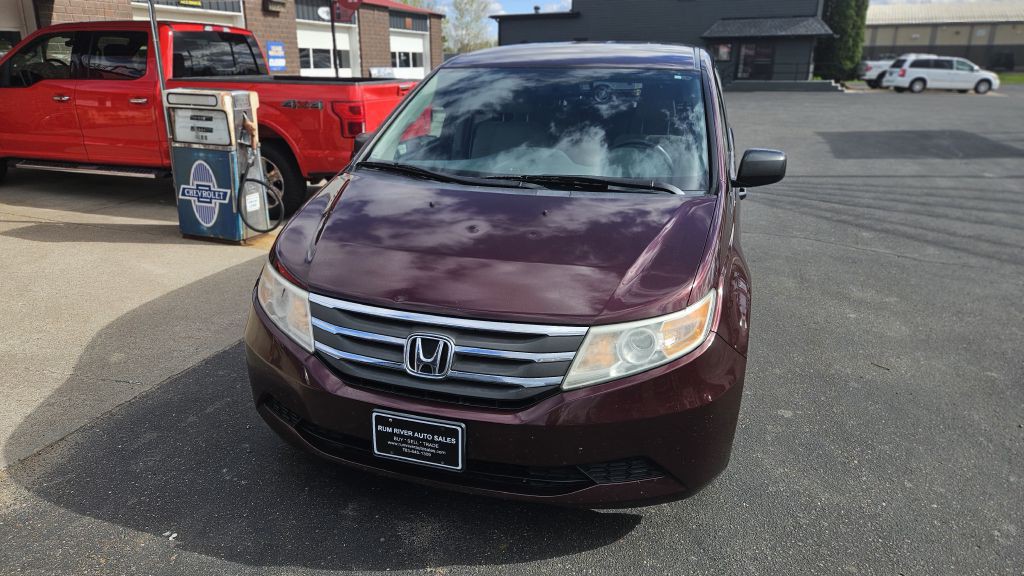 2013 Honda Odyssey Image 2