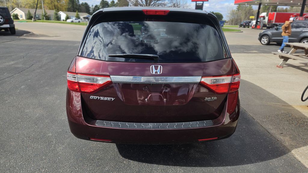 2013 Honda Odyssey Image 4