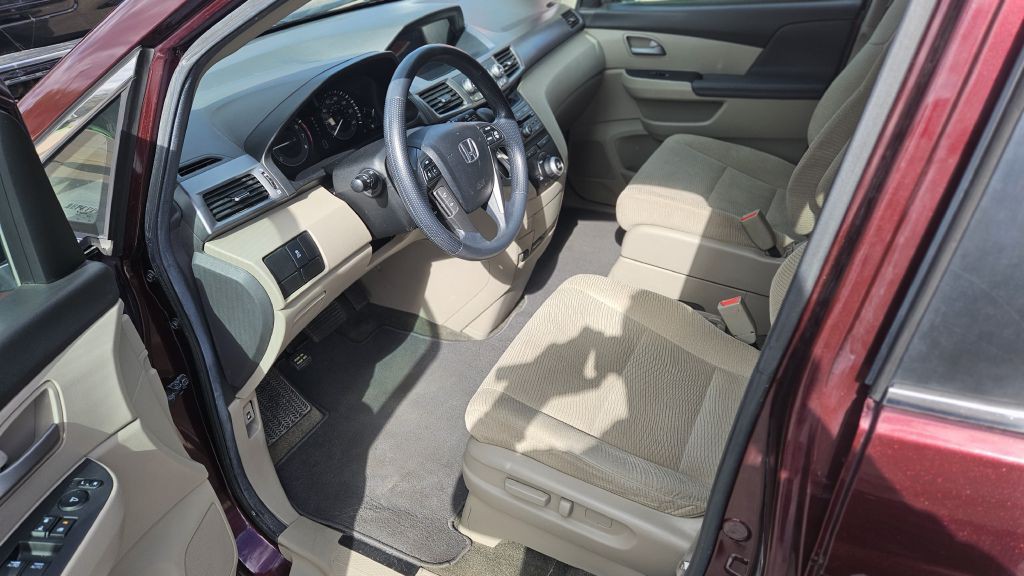 2013 Honda Odyssey Image 5