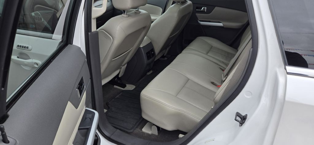 2012 Ford Edge Image 7