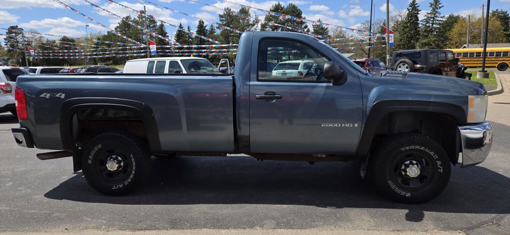 2007 Chevrolet Silverado 1500 Image 3