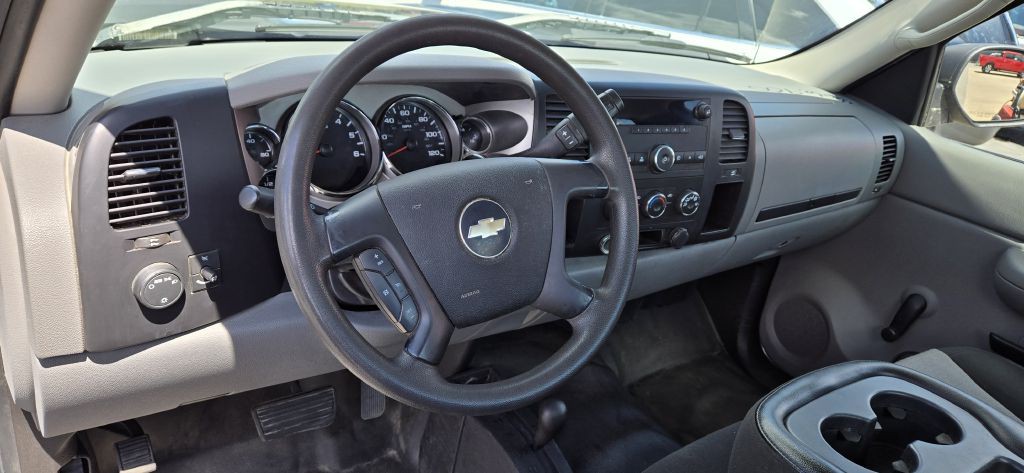 2007 Chevrolet Silverado 1500 Image 6