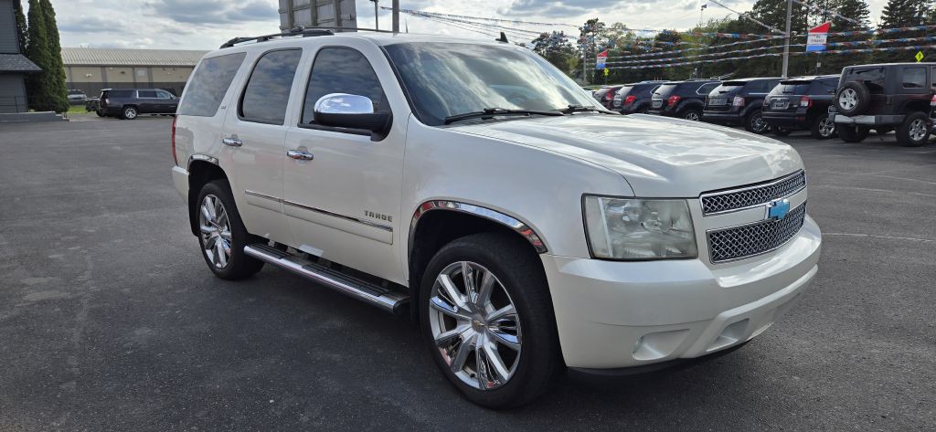 2011 Chevrolet Tahoe Image 1