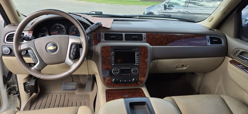 2011 Chevrolet Tahoe Image 6