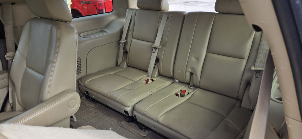 2011 Chevrolet Tahoe Image 8