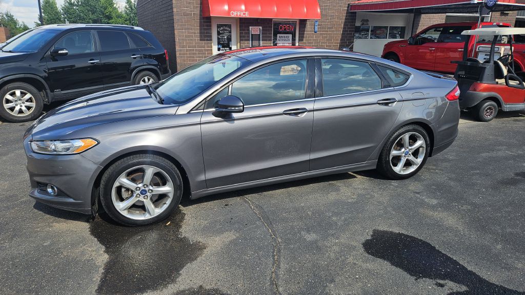 2013 Ford Fusion Image 3