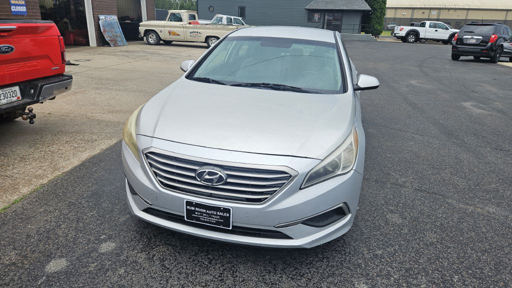 2017 Hyundai Sonata Image 3