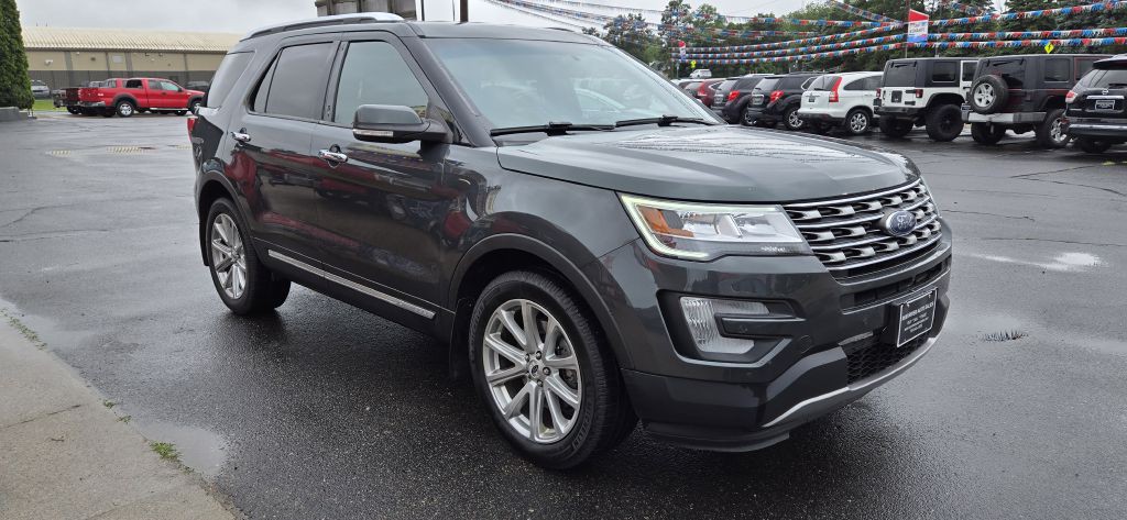 2016 Ford Explorer Image 1
