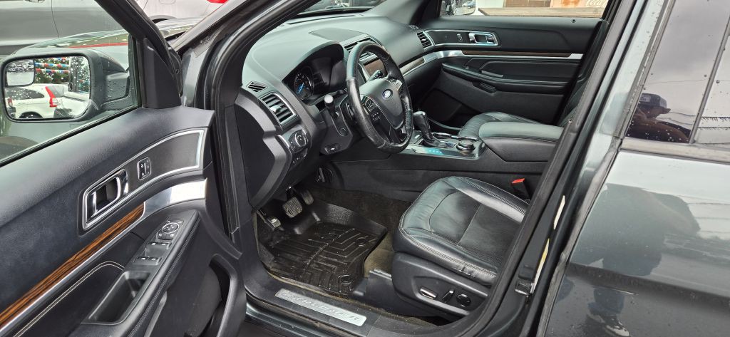 2016 Ford Explorer Image 5