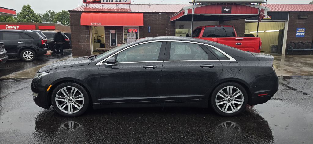 2013 Lincoln MKZ Image 3