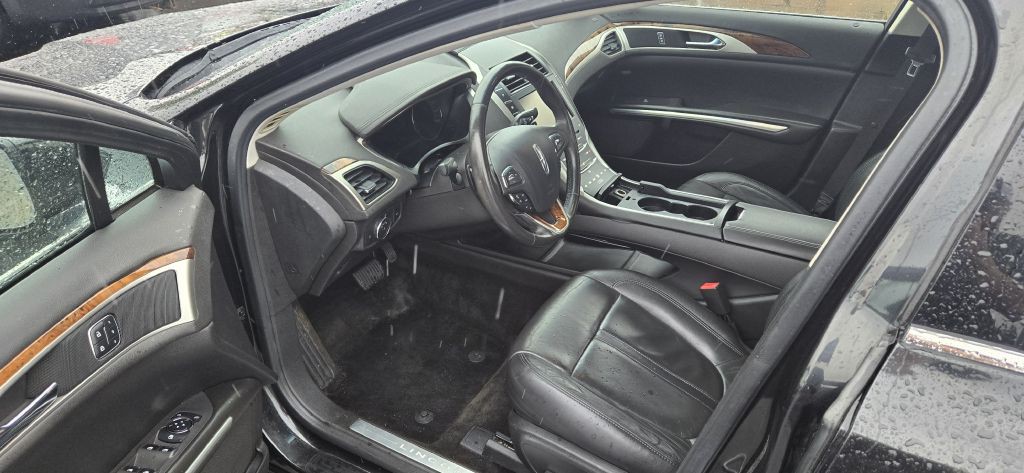 2013 Lincoln MKZ Image 5