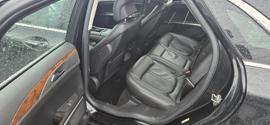 2013 Lincoln MKZ Image 7