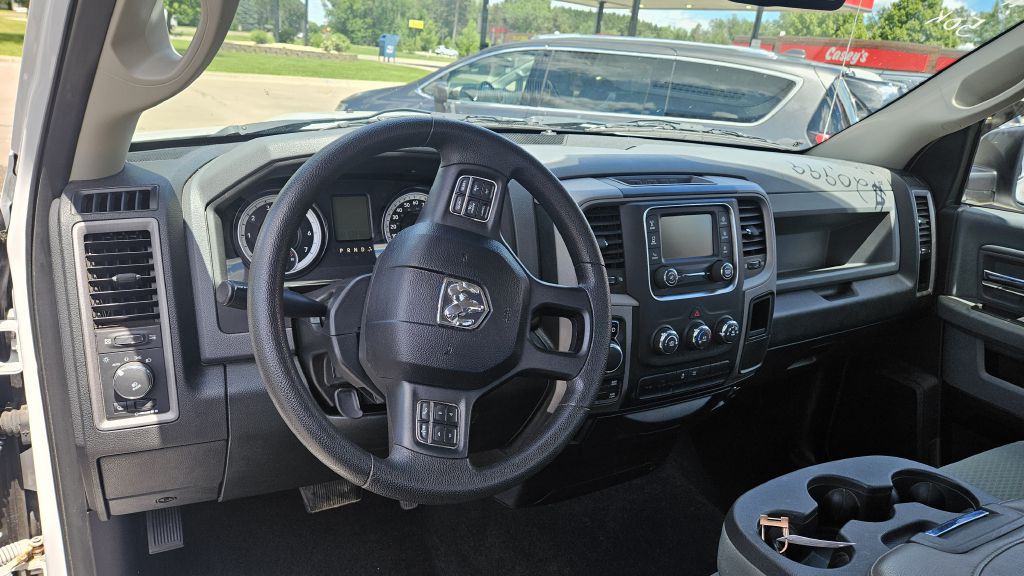 2014 RAM 1500 Image 7
