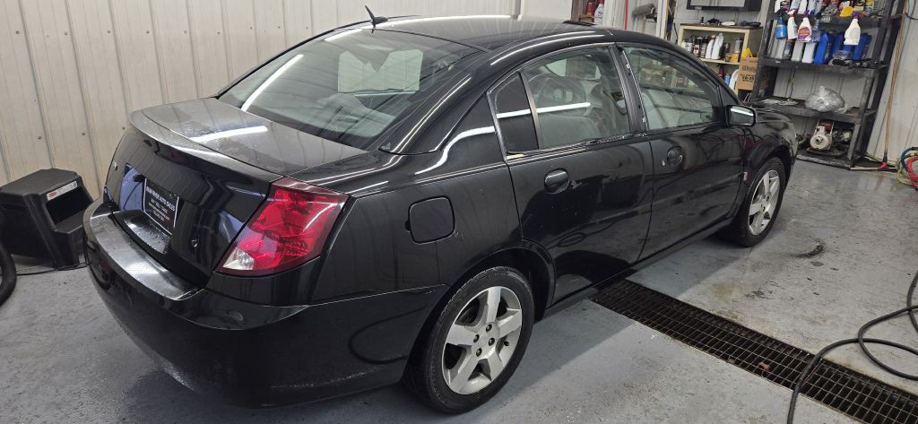 2006 Saturn ION Image 2
