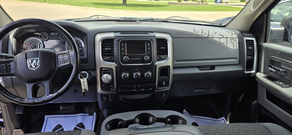 2015 RAM 1500 Image 6