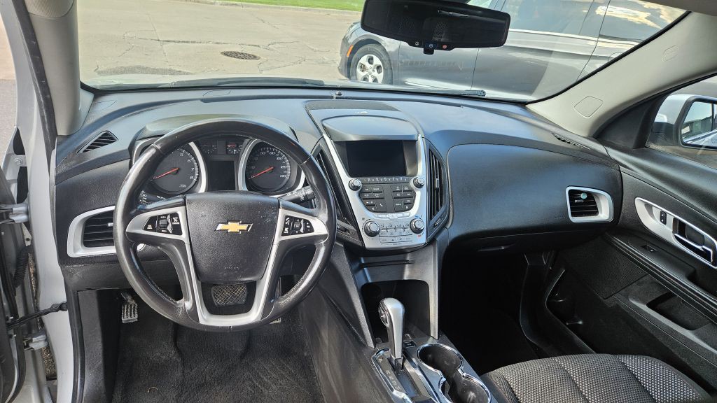 2015 Chevrolet Equinox Image 8