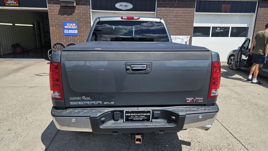 2011 GMC Sierra Image 4